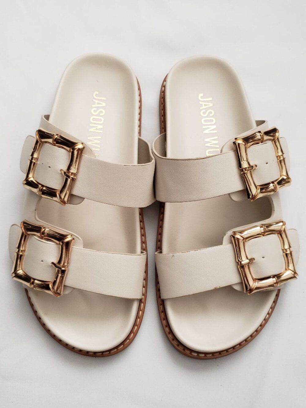 Jason Wu Marzan size 6.5 ivory & gold tone buckle contoured sandals